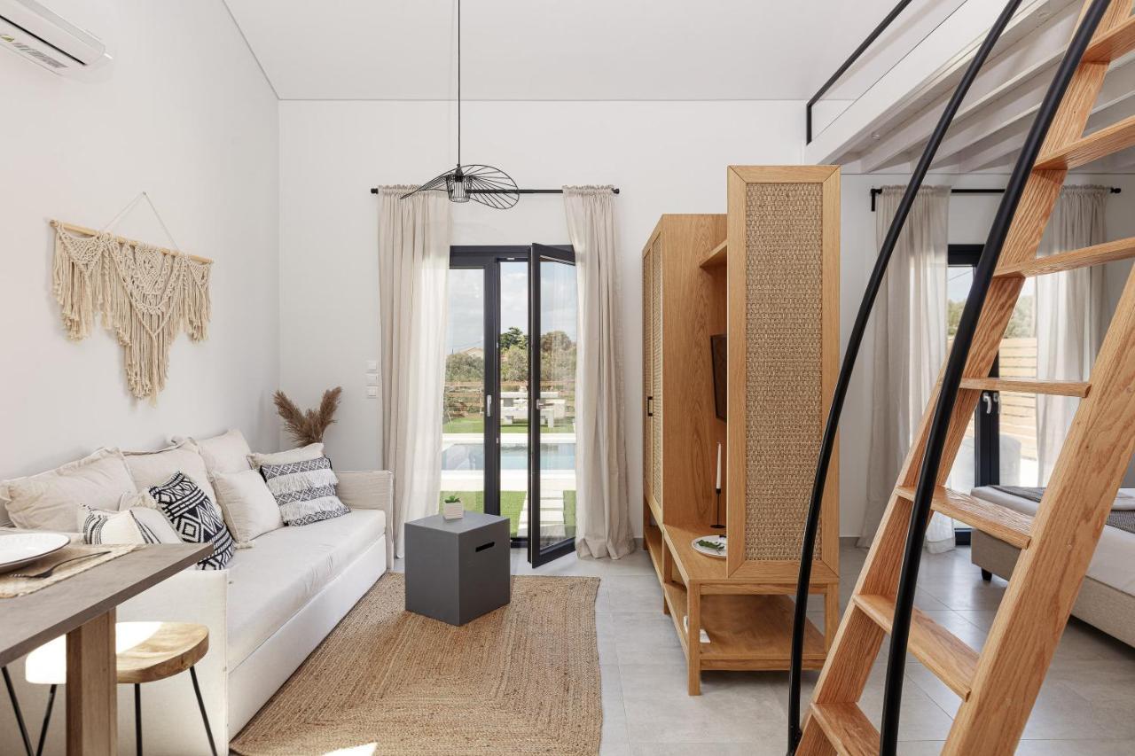 Carob Villas, An Eco-Friendly Hideaway シッシ エクステリア 写真