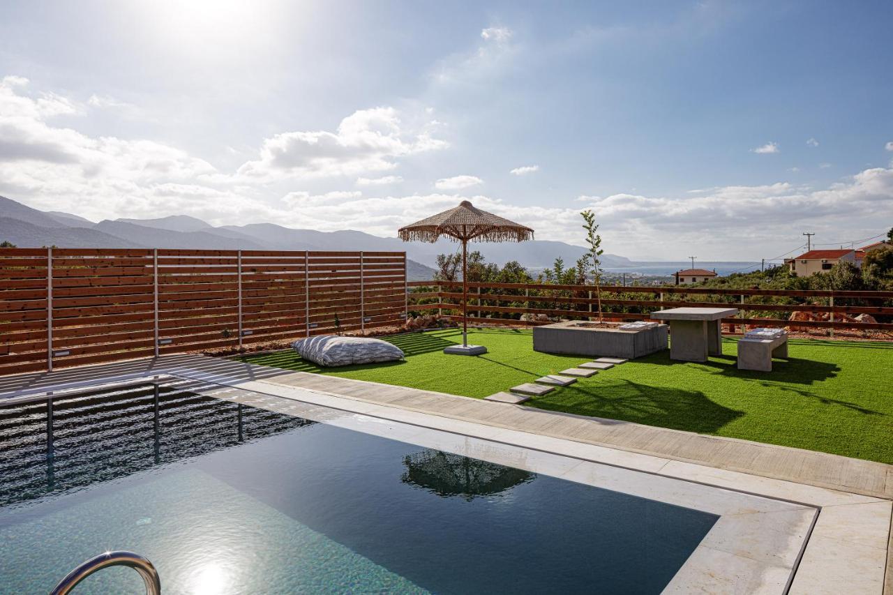Carob Villas, An Eco-Friendly Hideaway シッシ エクステリア 写真